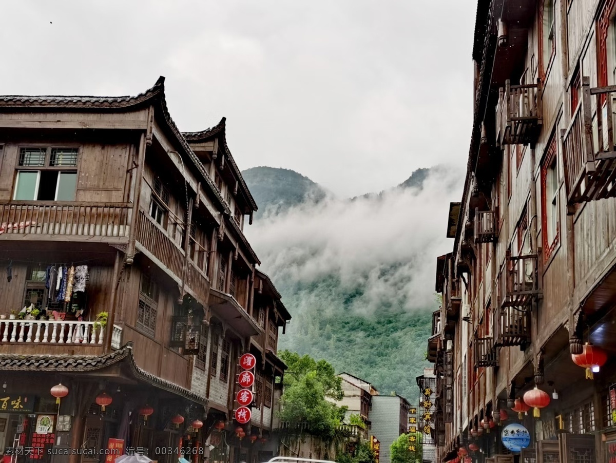 旅游攝影 圖 古鎮(zhèn) 旅游 客棧 景區(qū) 云南 山區(qū) 云霧 古樓 照片 人文景觀