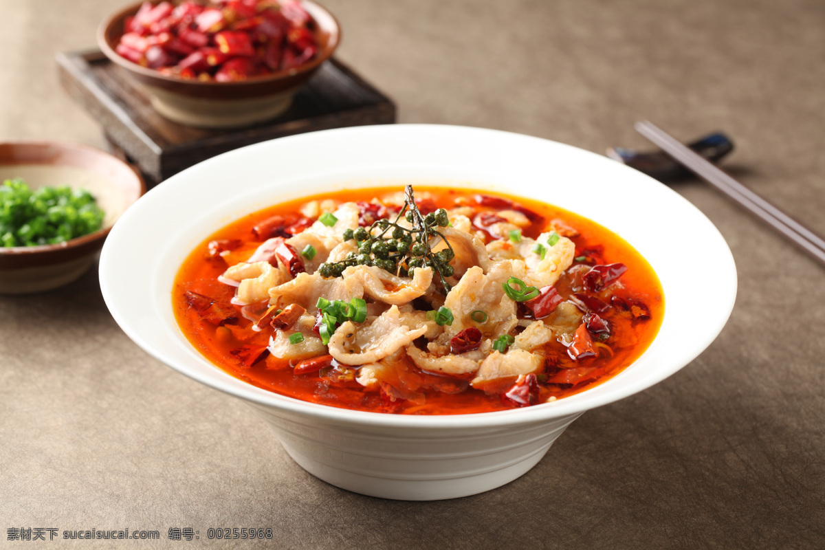 水煮肉片 麻辣肉片 辣椒肉片 香辣 川菜 湖南菜 客家菜 主菜 餐厅菜 酒楼菜 餐饮美食 传统美食