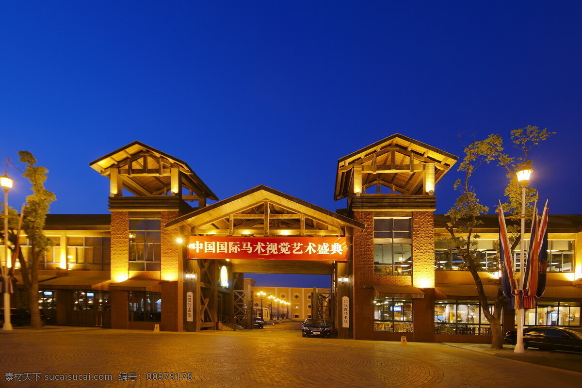 擺設 雕塑 工藝品 廣場 建筑 建筑攝影 建筑夜景 建筑園林 歐式 歐式建筑 酒店 五星級酒店 香格里拉酒店 外觀 酒店外觀 歐式酒店 酒店夜景 裝飾品 藝術品 鐘樓 家居裝飾素材
