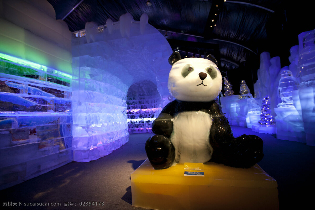 彩色冰雕熊猫 冰雪嘉年华 高清 雪雕 冰雕 照片 冰雕熊猫 建筑园林 雕塑