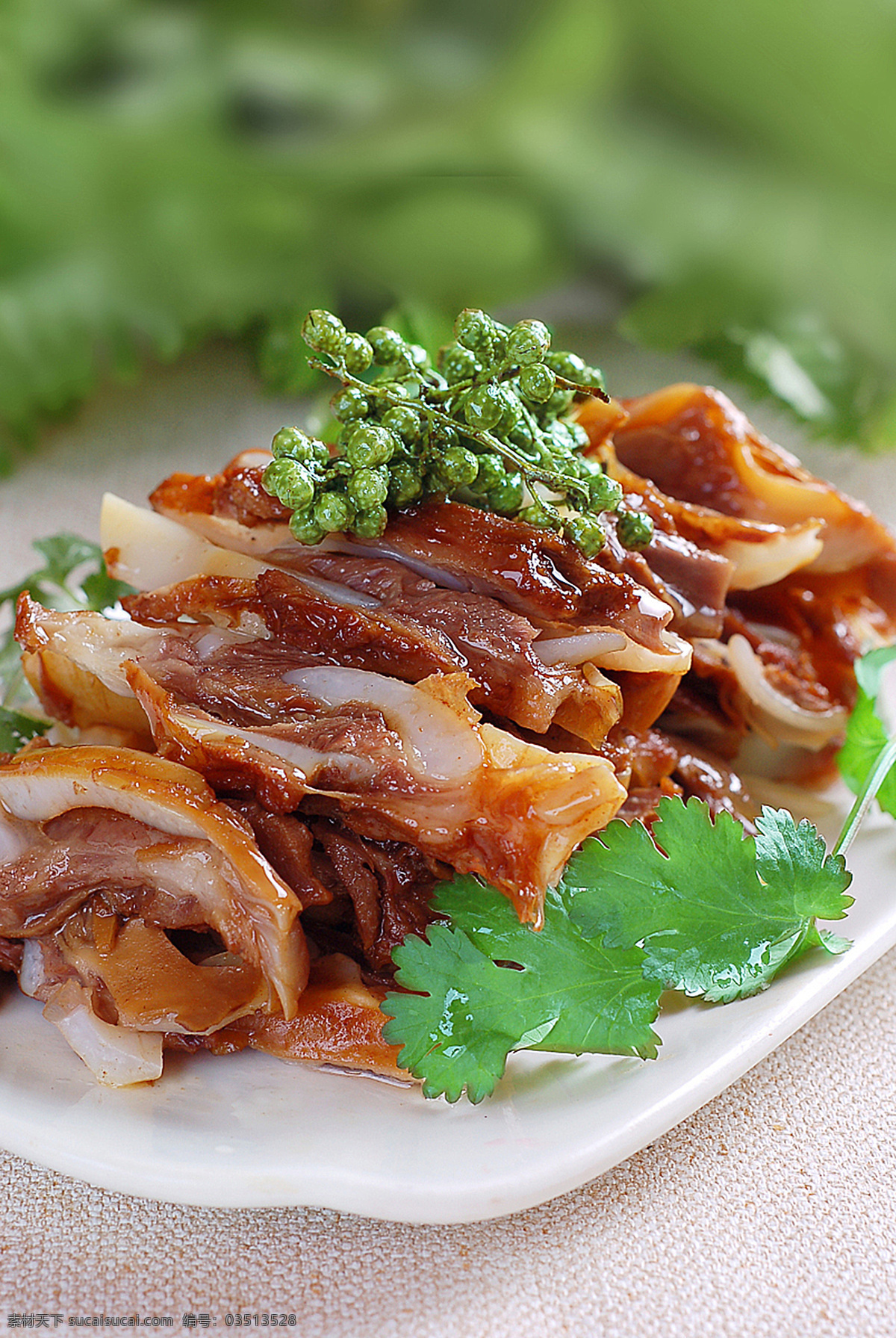 拼盤 鹵菜 椒 香脆 骨 炒菜 家常菜 特色菜 熱菜 美食 美味 八大菜系 湯羹 菜譜 菜名 小炒 炒飯 燒菜 涼菜 菜肴 佳肴 小吃 鍋仔 燒烤 油炸 紅燒 爆炒 清蒸 油燜 海鮮 刺身 主食 副食 米飯 面條 醬爆 點心 鹵味拼盤 冷菜拼盤 涼菜拼盤 餐飲美食 傳統(tǒng)美食