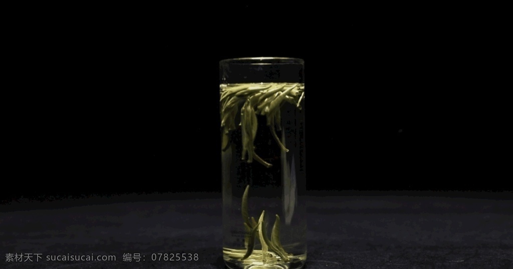 白毫银针动图 云南茶 云南白茶 白毫银针 茶王 白茶茶汤 白毫银针汤 动图 多媒体 影视编辑 gif
