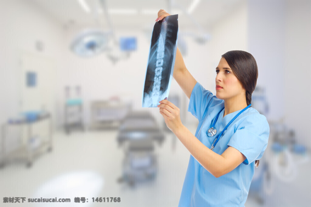 医生 女医生 医疗健康 脊柱x光片 影像研究 医学检查 医疗诊断 放射科 脊椎检查 x光影像 医疗器械 医学影像 医院环境 医疗专业 健康检查