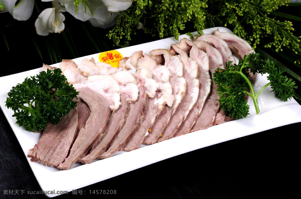 牛心美食圖片 牛心 美食圖片 美食 牛肉 傳統(tǒng)美食 冷菜 涼菜 攝影 餐飲美食