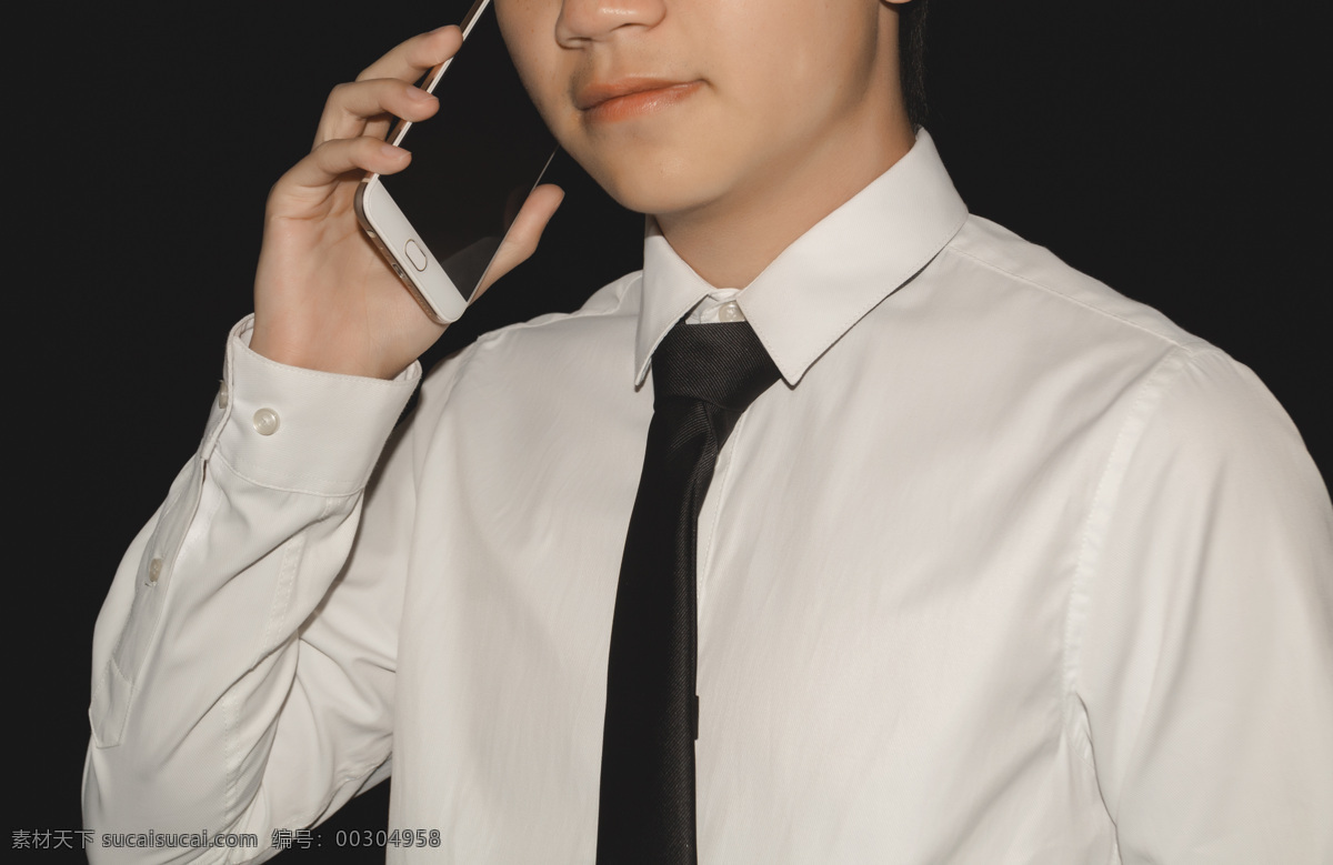 正在 打电话 商务 人士 企业 白衬衫 领带 商用 照片 背景 西装 人物 手机