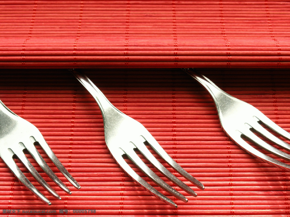 西式 餐具 不锈钢 刀 金属 盘子 勺子 手势 汤匙 碗筷 西式餐具 用餐 叉 质感 调羹 风景 生活 旅游餐饮