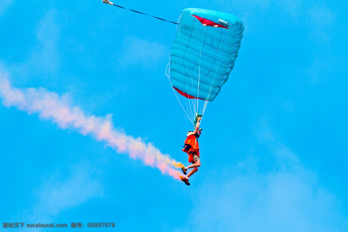 跳伞 表演 烟雾 弹 天空 运动 蓝天 白云 运动员 降落伞 体育运动 商务人士 人物图片