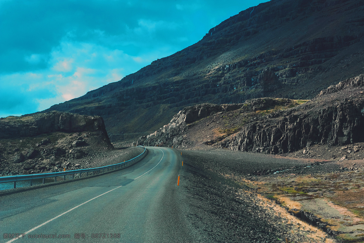 荒山 公路 风景 蓝天白云 弯曲公路 马路 道路风景 公路风景 美丽风景 风景摄影 自然风景 公路图片 环境家居