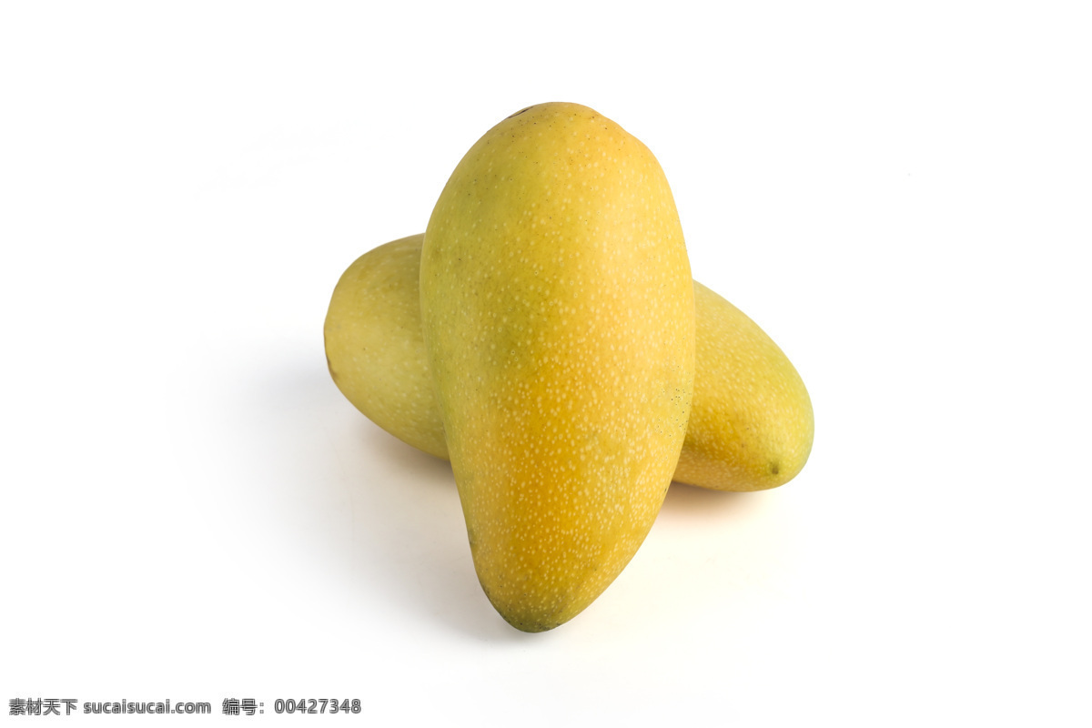 两个 芒果 白底 两个芒果 黄色 白底芒果素材 水果 热带水果 美味水果 芒果图片 生物世界