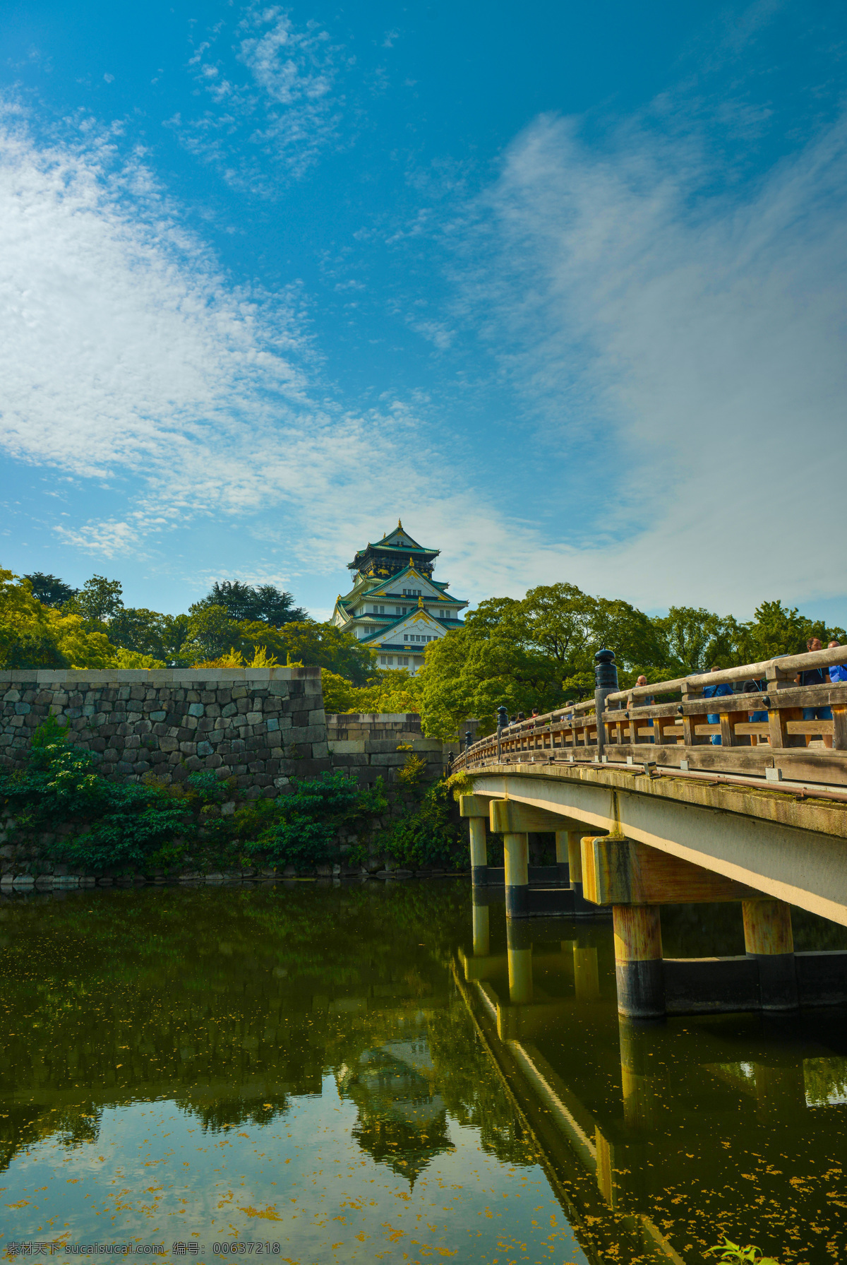 日本 大阪 城 公园 大阪城公园 大阪城 蓝天 白云 树木 小桥 河流 日本自由行 旅游摄影 国外旅游
