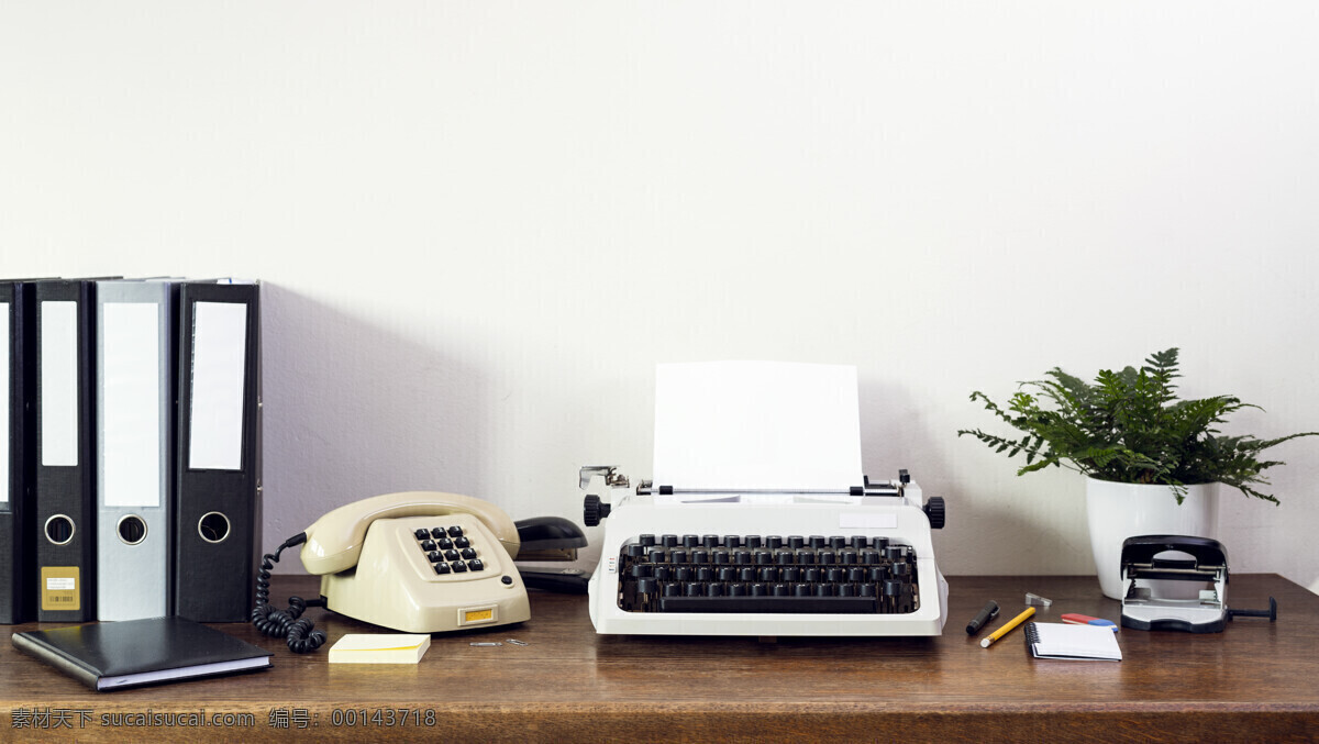 文件夹 老式 打字机 电话 办公用品 书桌 其他类别 生活百科 白色