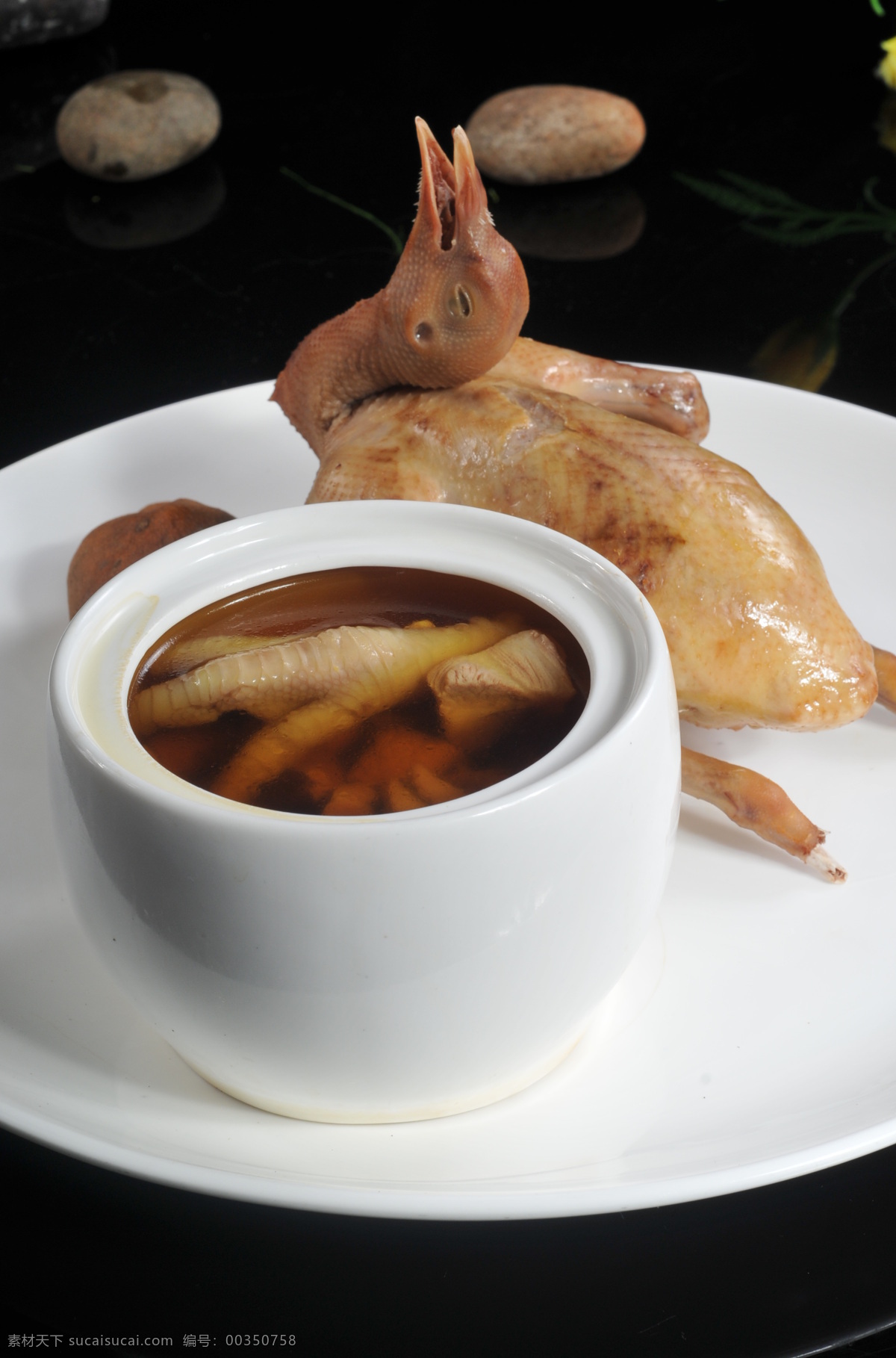 陈皮炖乳鸽 传统美食 餐饮美食