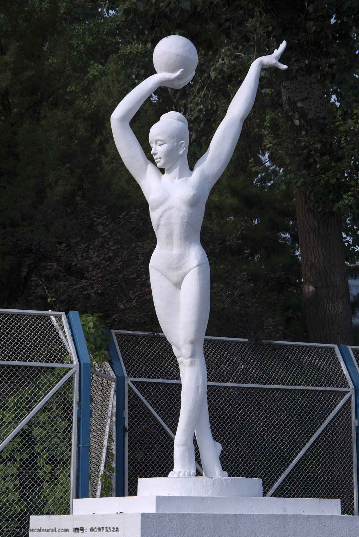城市雕塑 体操 艺术体操 球操 工体雕塑 运动健儿 运动员 体育雕塑 健美 运动员雕塑 运动美 人体美 人物雕塑 雕塑艺术 现代雕塑 建筑园林 雕塑