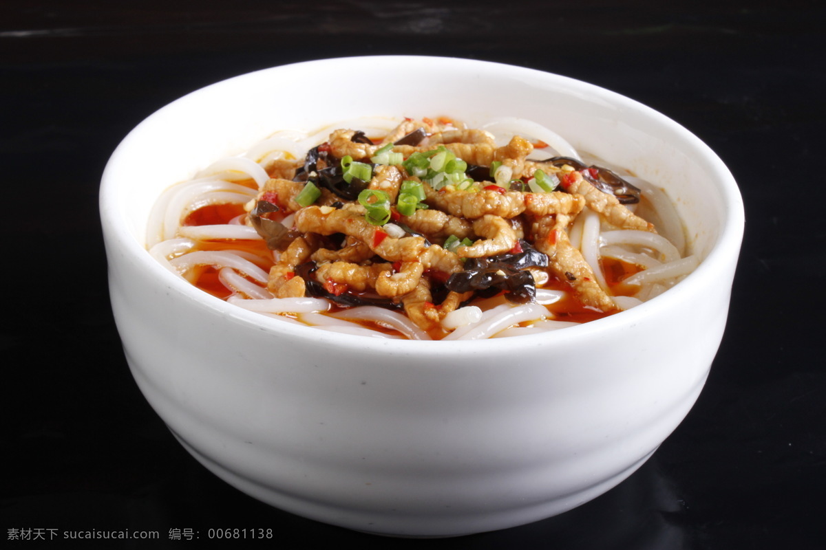 湖南米粉 美食 菜品 菜谱 餐饮 中餐 食品 传统美食 餐饮美食 粤菜 湘菜 淮阳菜 上海菜 北京菜 鲁菜 东北菜 小炒 炒菜 小吃 粉条 榨菜肉丝粉 汤粉 过桥米粉 桂林米粉 高清 写真照片