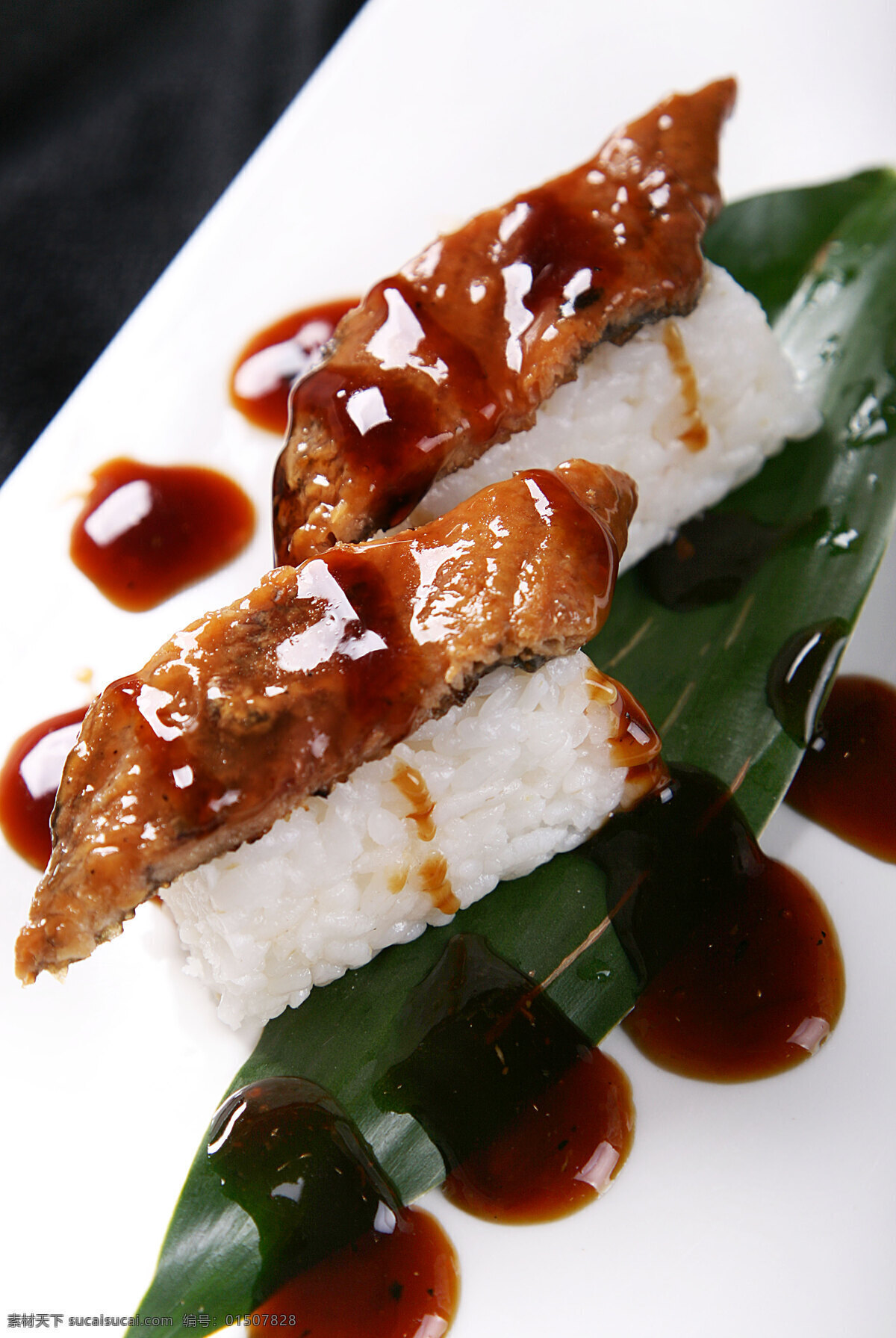 鳗鱼寿司 鳗鱼 寿司 日本料理 日料 西餐美食 餐饮美食