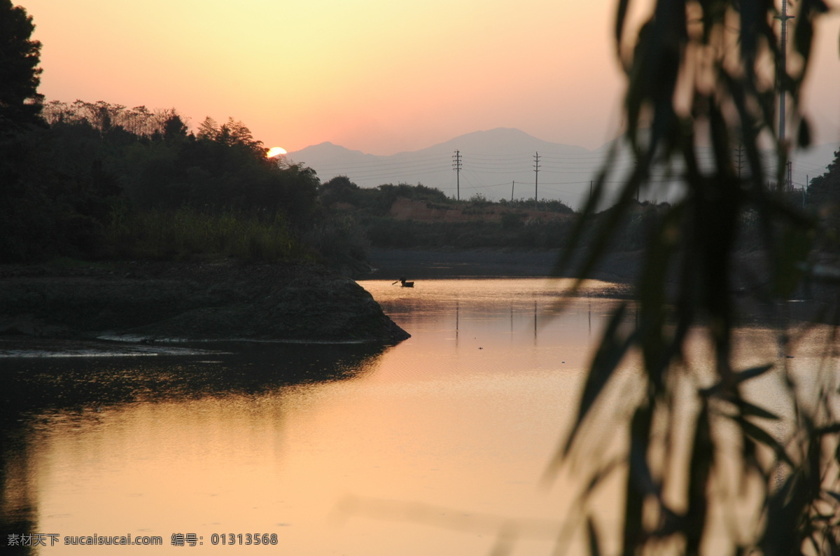 运河 夕照 山峦 夕阳 柳枝剪影