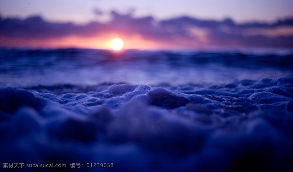 天空的晚霞 晚霞 天空 云 太阳 夕阳 傍晚 土地 地脉