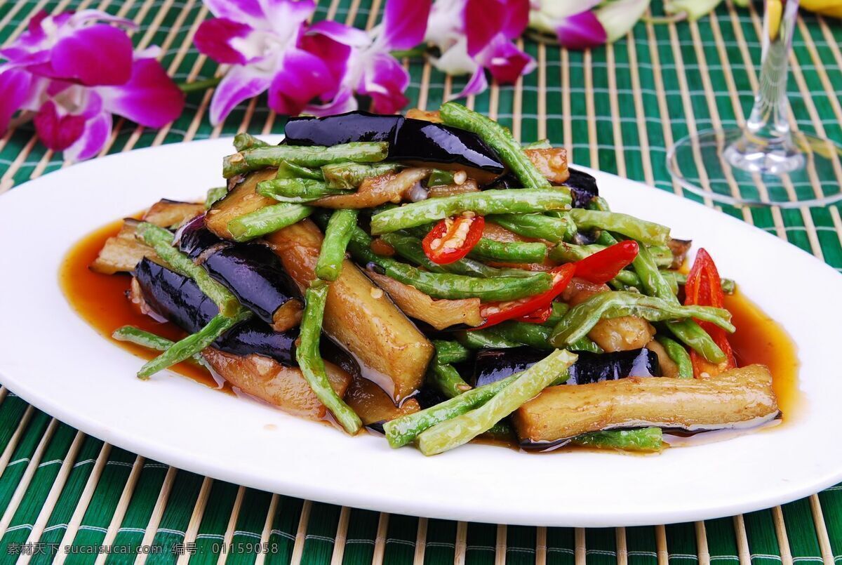 茄子豆角 豆角烧茄子 豆角烧茄条 长豆角烧茄子 长豆角炒茄子 豆角烧紫茄 茄子烧豆角 油焖茄子 炒茄子 菜品图 餐饮美食 传统美食