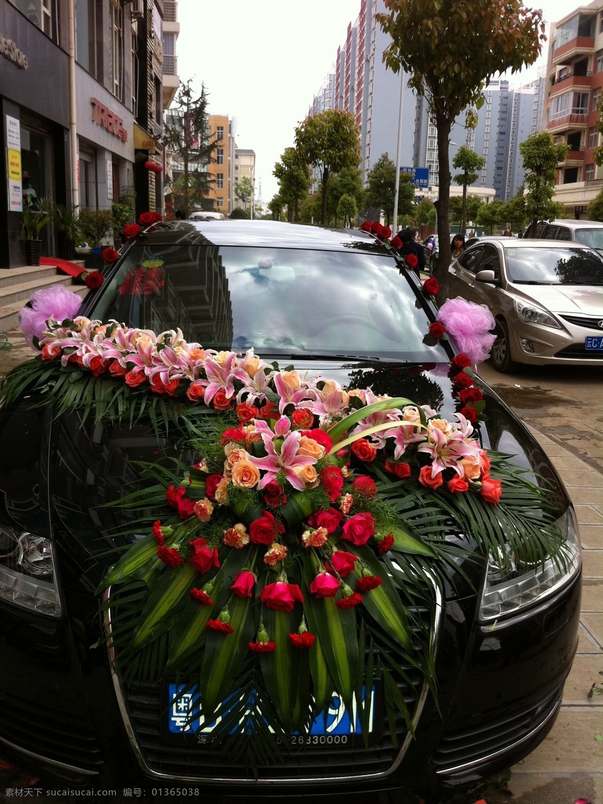 婚庆花车 花车 结婚 结婚花车 玫瑰花车 婚礼花车 节日庆祝 文化艺术