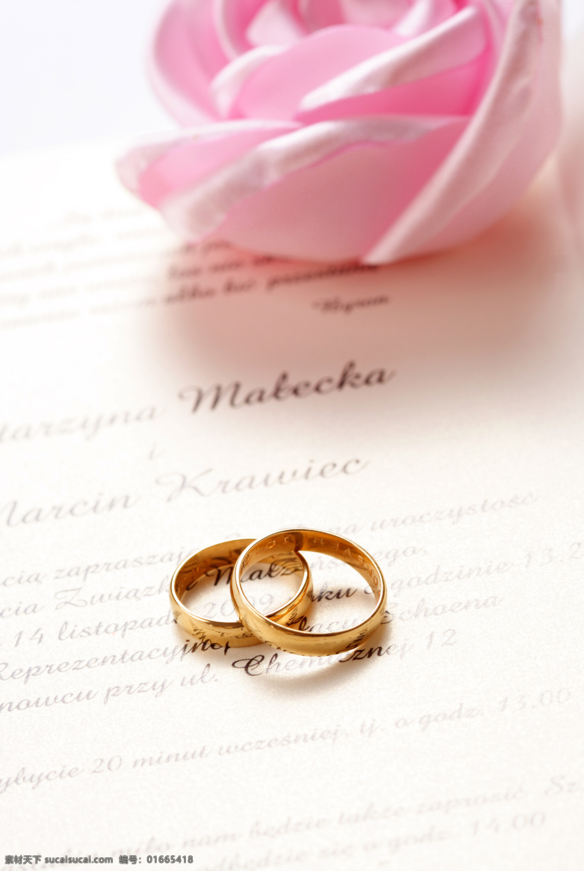 黄金 戒指 首饰 结婚戒指 金戒指 对戒 婚礼素材 婚庆素材 婚礼背景 温馨浪漫背景 其他类别 生活百科