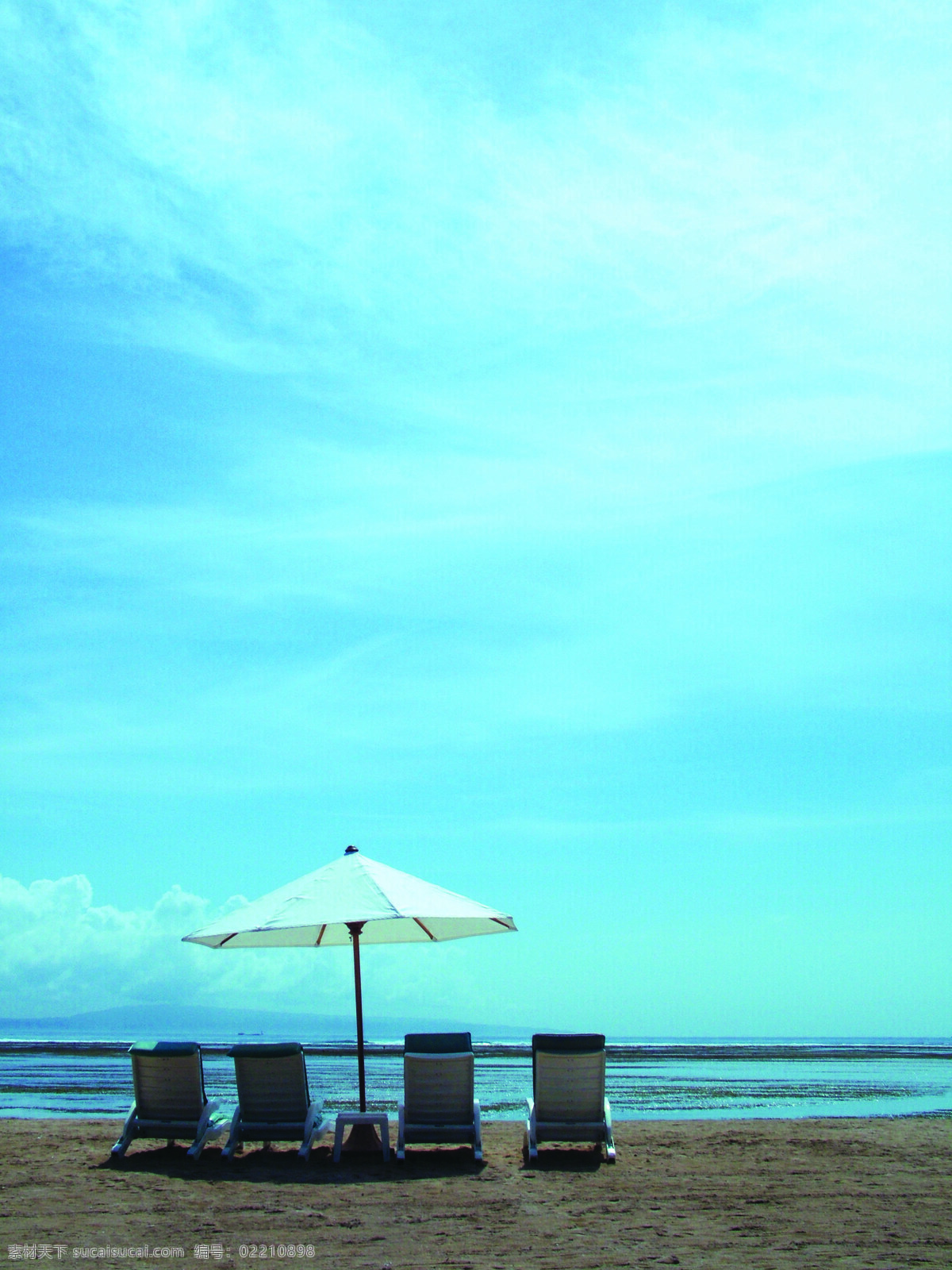 自由 墨镜 轻松 海水 蓝天 海滩 享受 游玩 假日 渡假 风景 椰树 海边 海 风情 风光 夏日