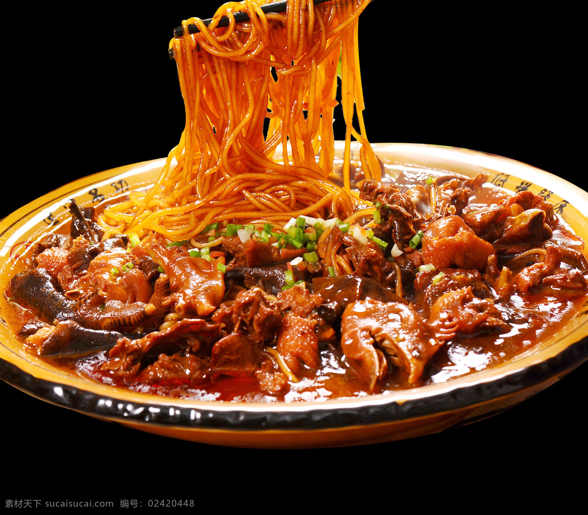 小鸡炖蘑菇 小鸡蘑菇粉条 小鸡炖榛蘑 蘑菇炖鸡 炖小公鸡 鸡 蘑菇 粉条 东北菜 特色菜 家常菜 美食 菜 炖菜 炒菜 餐饮美食 传统美食