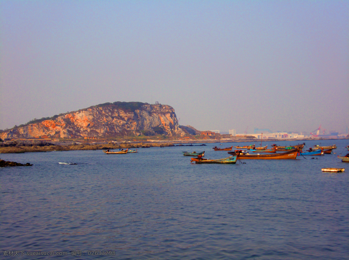 海岛 渔船 大海 岛 小岛 渔港 海 海水 海滨 海岛游 旅游摄影 自然风景