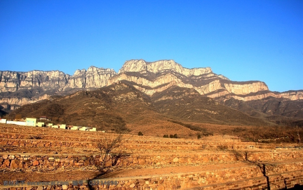 太行山 大山 梯田 蓝天 风景 风光摄影 田园风光 自然景观