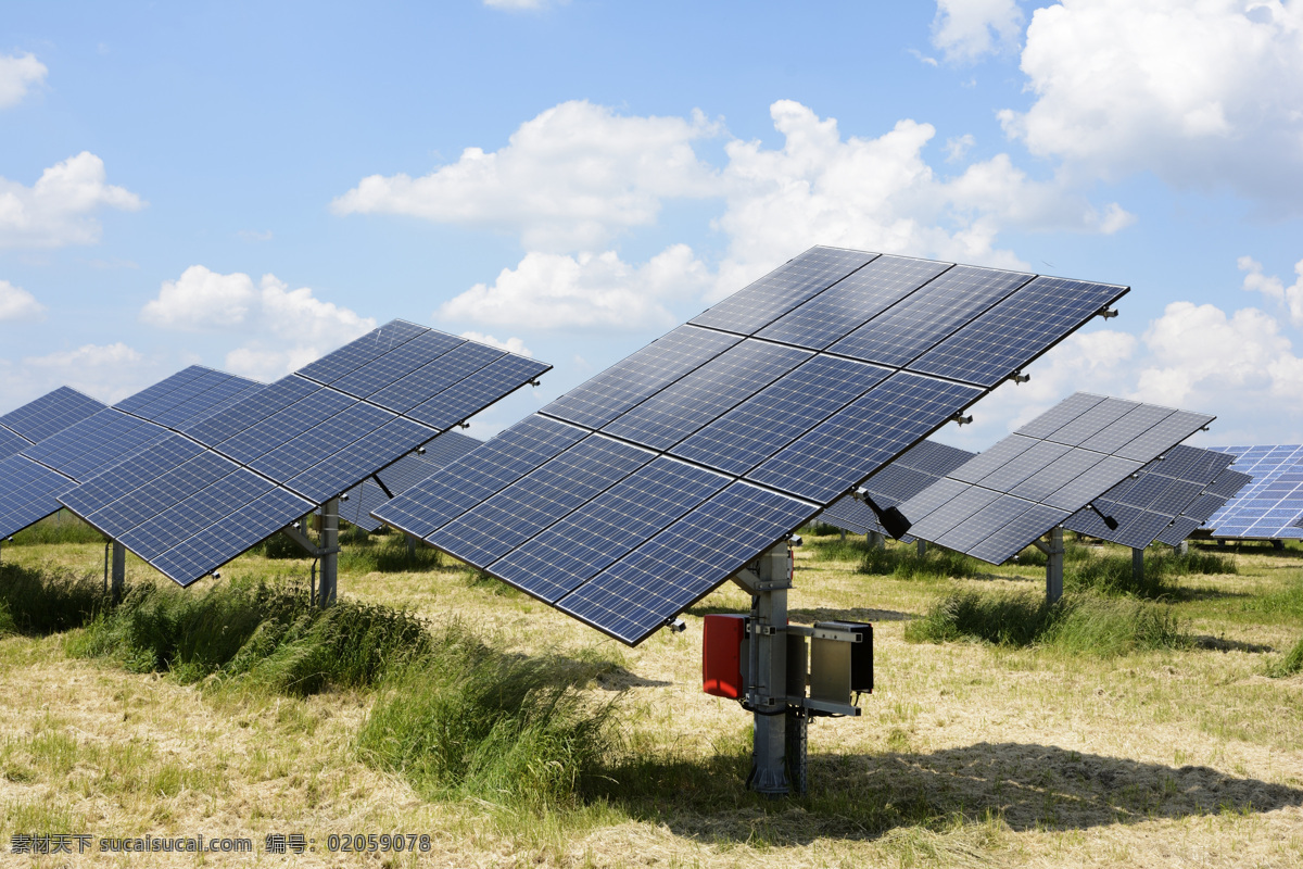 太阳能板 太阳能 蓝天白云 绿色能源 绿色电力 环保 蓝天 白云 工业生产 现代科技 自可再生能源 现代工业 阳光 光线 再生能源 环保能源