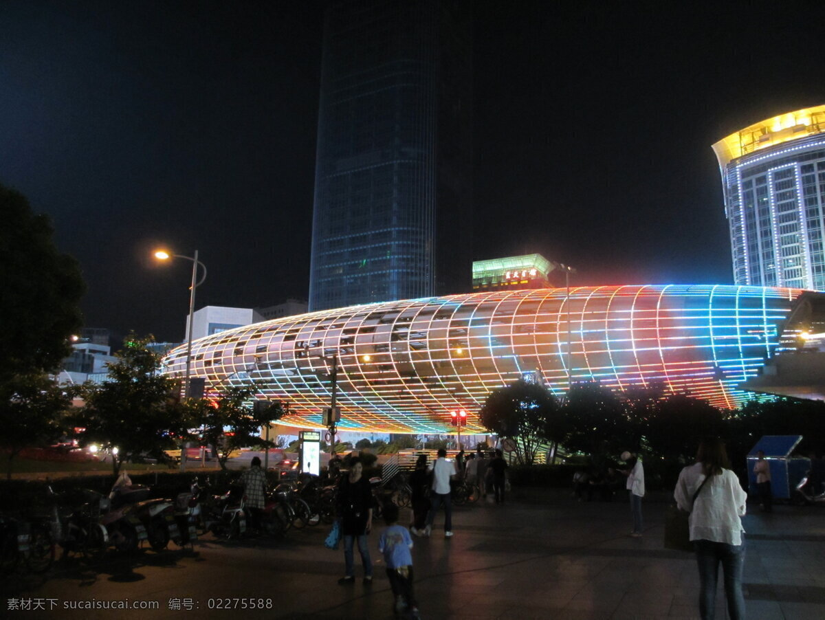 五角场彩蛋 上海五角场 五角场 夜景 led led彩虹桥 旅游摄影 国内旅游 黑色