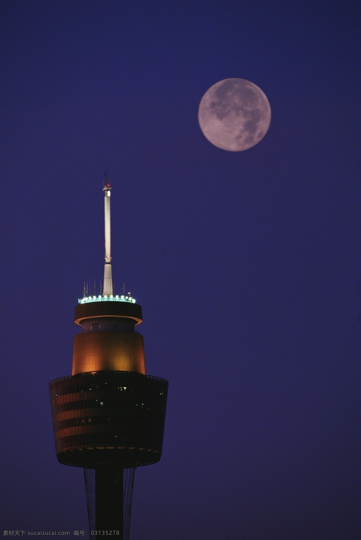 灯光 灯塔 光亮 国外旅游 黑夜 建筑 旅游摄影 霓虹灯 晚上 夜晚 圆月 越来 高塔 塔台 塔 国外景观 装饰素材 灯饰素材