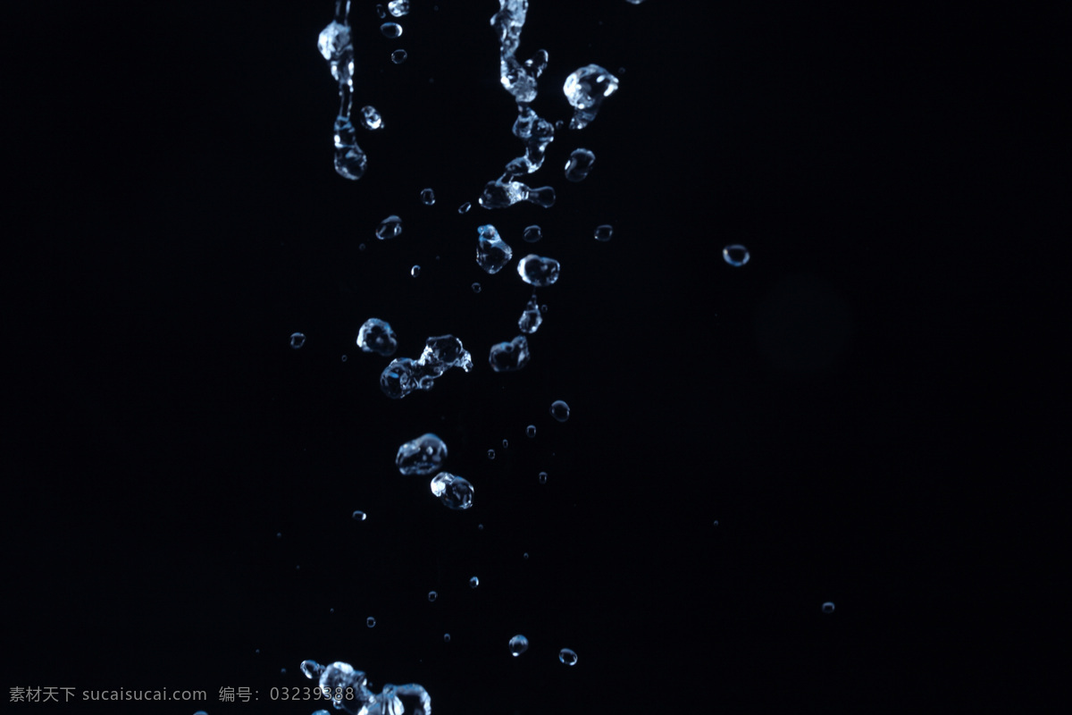 动感水花 飞溅的水花 水波 水波纹 水滴 水痕 水花 特写 水花特写 水花飞溅 蓝色的水花 水珠 动态水花 水迹 水花图片 漂亮的水花 水珠水花水滴 自然风景 自然景观 psd源文件