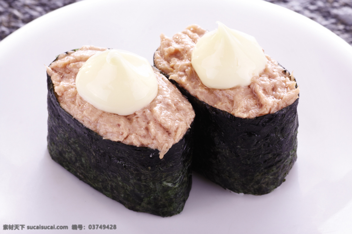 吞沙寿司 寿司 吞拿鱼 吞拿鱼沙律 日本料理 日式料理 餐饮美食 西餐美食