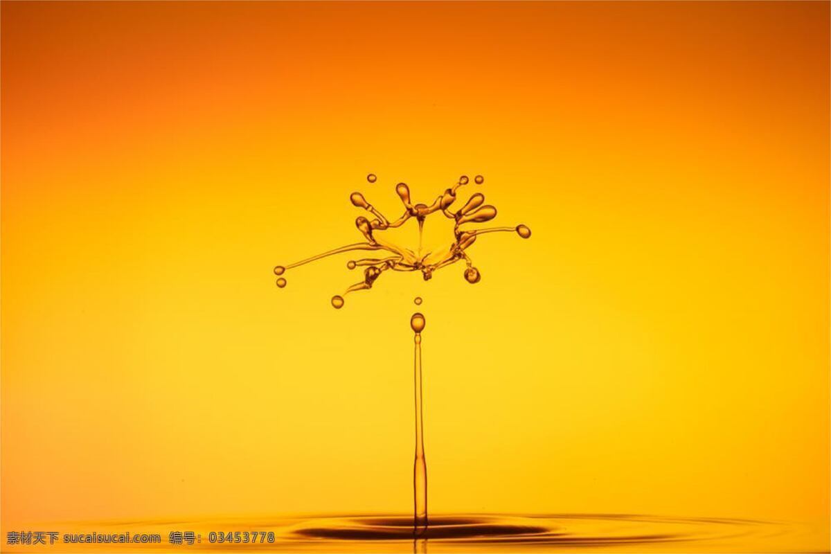 金色的水滴 背景 海报 元素 装饰 自然景观 自然风景