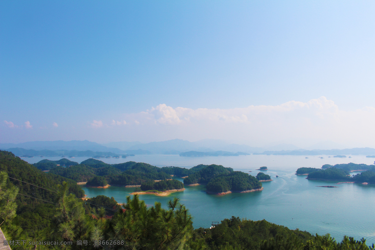 千岛湖 千岛湖风光 蓝天白云 蓝牙 白云 群岛 小岛 千岛湖群岛 湖 一片 一片岛 千岛湖美景 美景 千岛湖全景 全景 旅游摄影 国内旅游