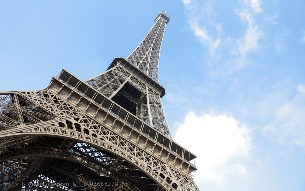 法国 巴黎 艾菲尔铁塔 蓝天白云 浪漫之都 欧洲旅游 欧洲风光 国外旅游 旅游摄影