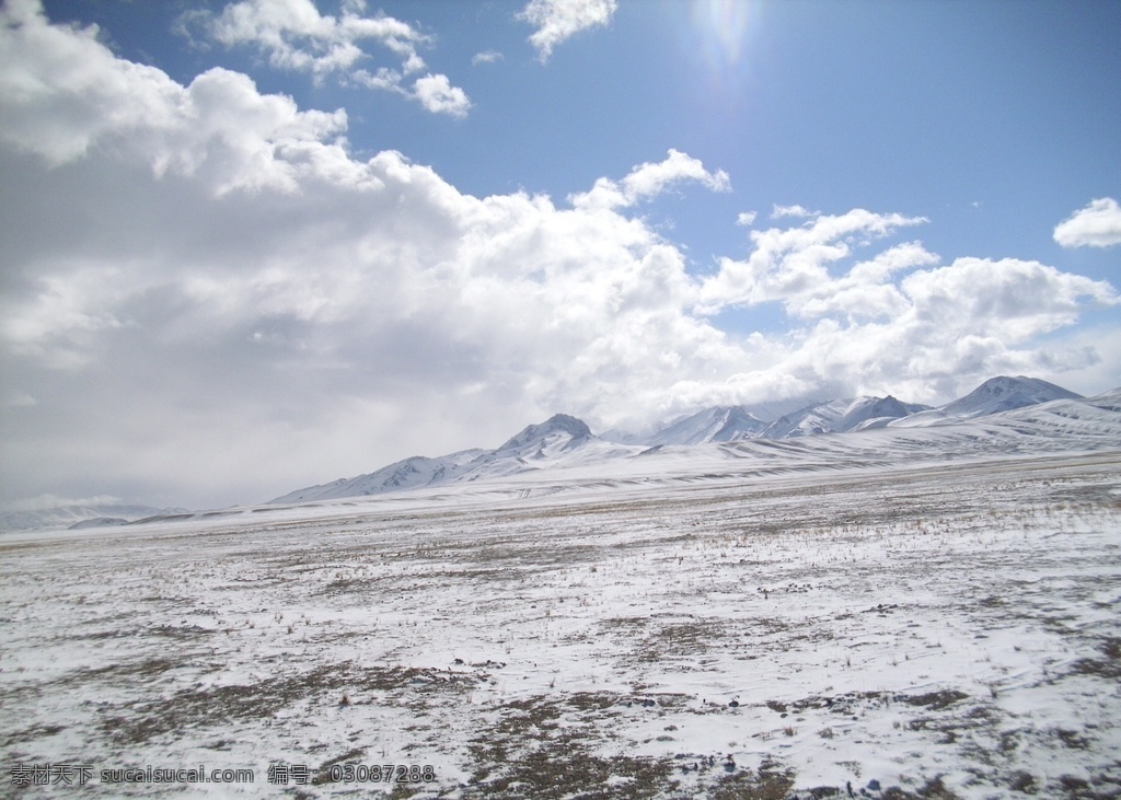 西藏 雪山 草原 高原 西藏风光 白云 自然景观 自然风景