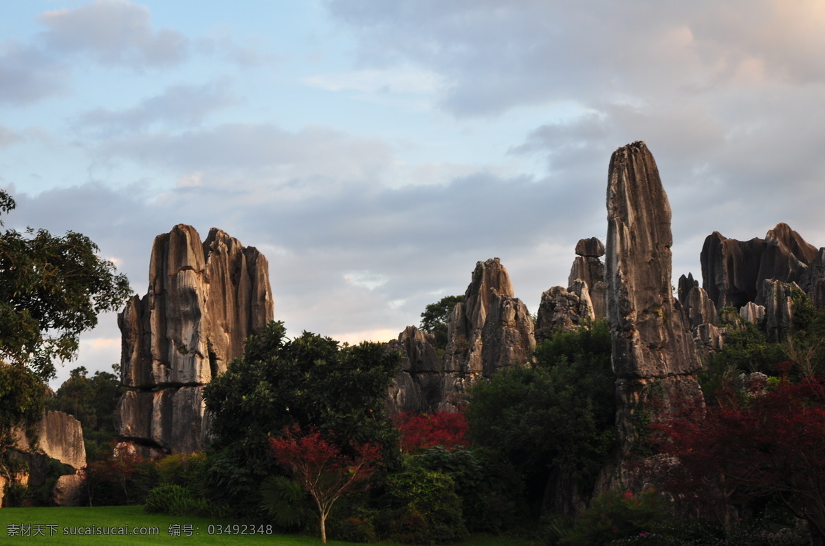 石林 云南石林 草地 旅游摄影 背景 云南旅游 国内旅游 黑色