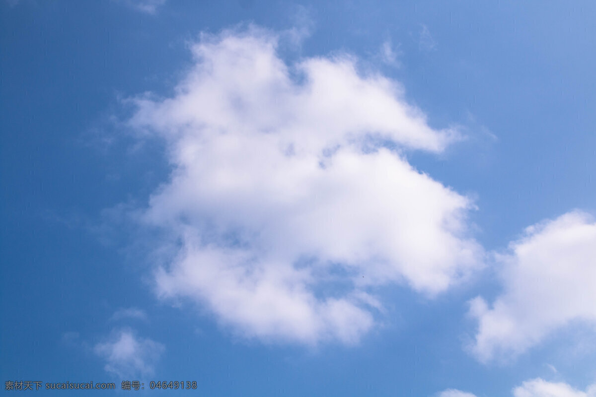 朵 白云 海报 背景 云朵 云层 天空背景 蓝色天空 蓝天白云 蓝色 晴朗天气 一朵白云