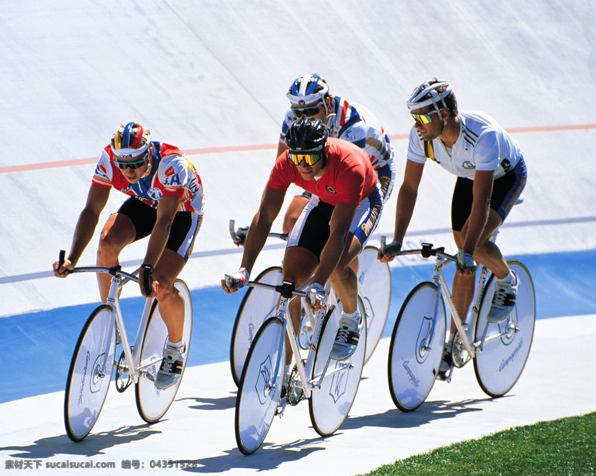 自行车比赛 体育运动 激烈比赛 竞技体育 男子运动员 奥运会 比赛项目 漂亮的自行车 自行车场地 自行车服装 文化艺术 体育 摄影图库