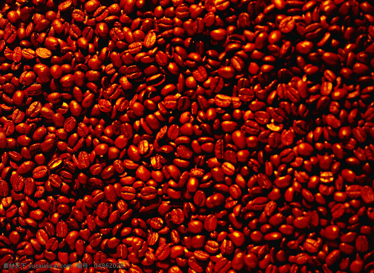 堆 褐色 咖啡豆 特写 咖啡机 咖啡粉碎机 一片咖啡豆 一堆咖啡豆 颗粒 许多 麻袋 咖啡 coffee 高清图片 咖啡图片 餐饮美食
