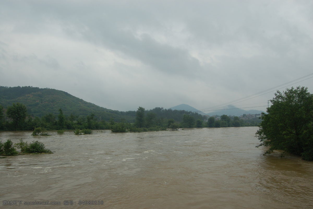 洪水 洪流 河水泛滥 暴雨洪灾 泗泊河涨水 自然风景 自然景观