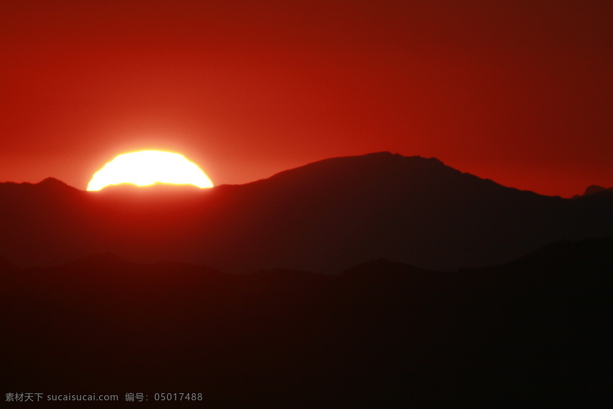 日出 清晨 红日 太阳 山峦