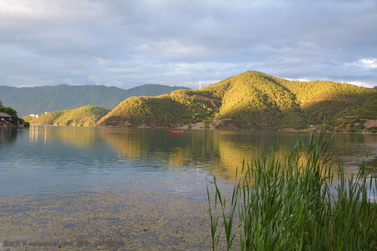 泸沽湖 泸沽湖风光 湖泊 游泸沽湖 唯美 风景 风光 旅行 自然 自然景观 山水风景 四川 丽江 淡水湖 云南泸沽湖 摩梭族 最美泸沽湖 沪沽湖之旅 风景名胜