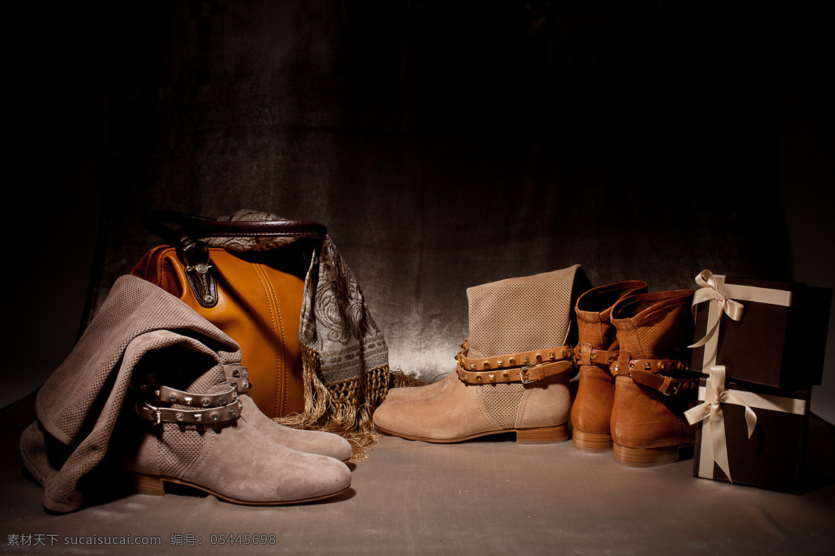 女性 靴子 包包 女鞋 冬鞋 鞋子 服装服饰 鞋类 珠宝服饰 生活百科