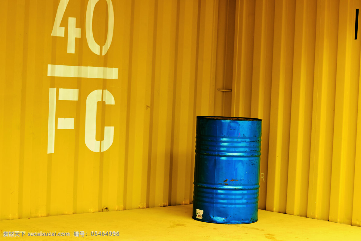 集装箱 金属 工业 油桶 黄色 蓝色 环境设计 效果图