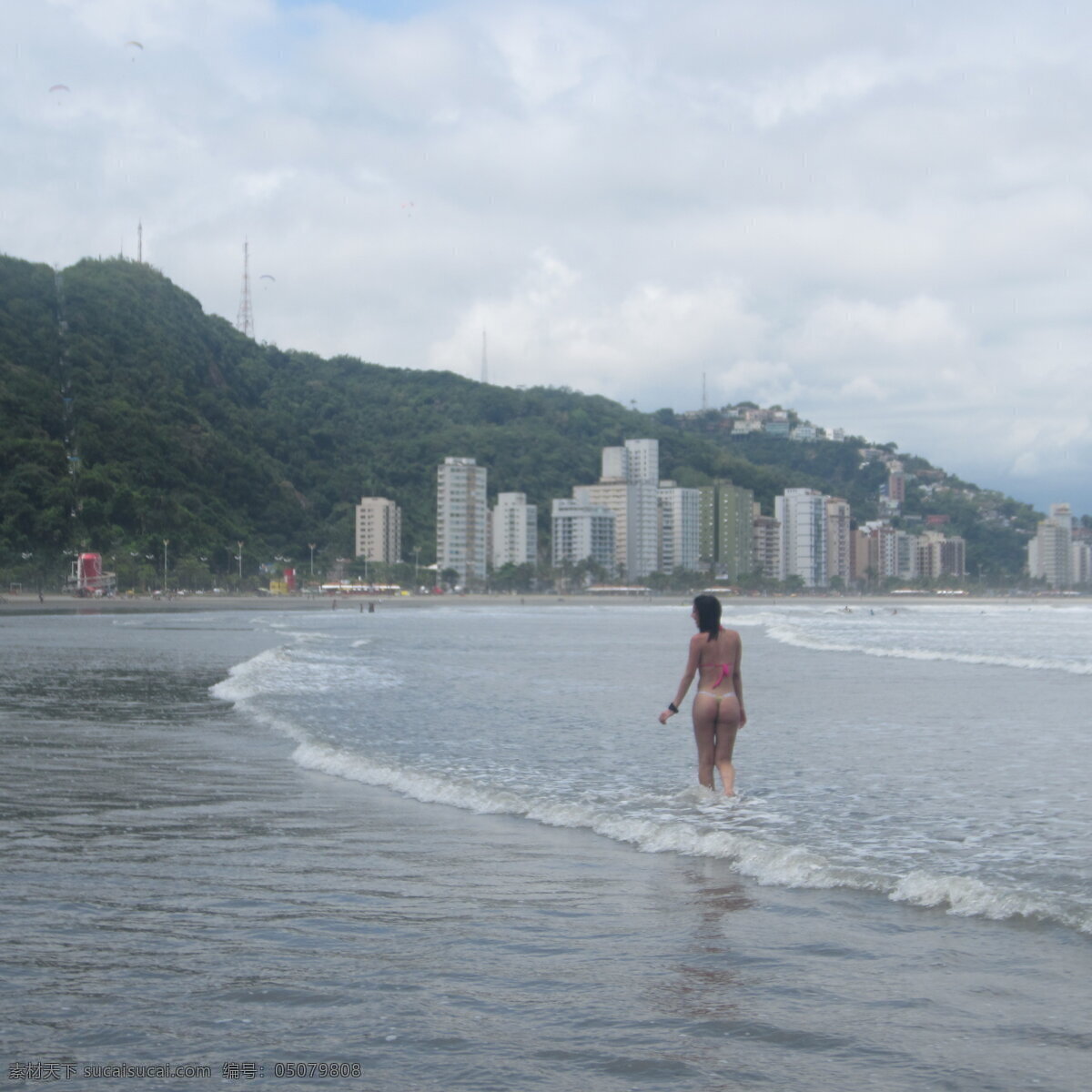 巴西 白云 城市 大海 都市 国外旅游 海边 海滩 天空 蓝天 绿化 树木 山峰 美女 旅游摄影 psd源文件