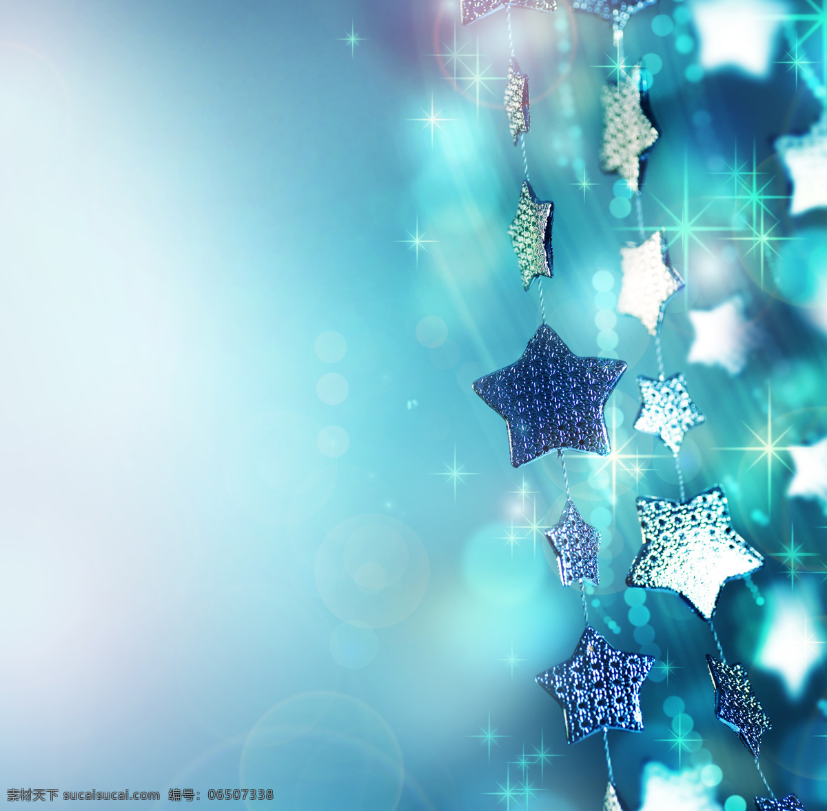 蓝色 五角星 背景 圣诞节 圣诞装饰物 圣诞节元素 蓝色背景 梦幻光斑 节日庆典 生活百科
