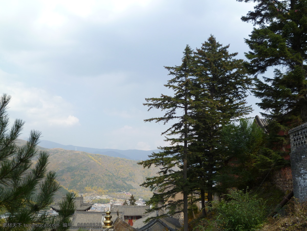 背景 风景 佛教 古迹 国内旅游 蓝天白云 旅游景区 旅游摄影 五台山 风景图片 五台山风景 杉树 秋天 佛国圣地 佛国圣境 美景 自然景观 墙纸 秋天墙纸 家居装饰素材 壁纸墙画壁纸