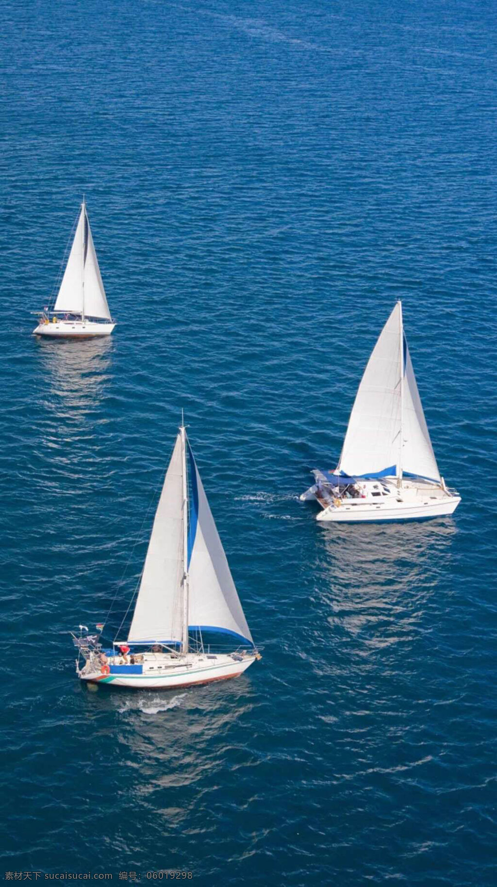 漂洋过海 帆船 大海 海水 环球远航 驾驶帆船 帆船拍摄 现代科技 交通工具